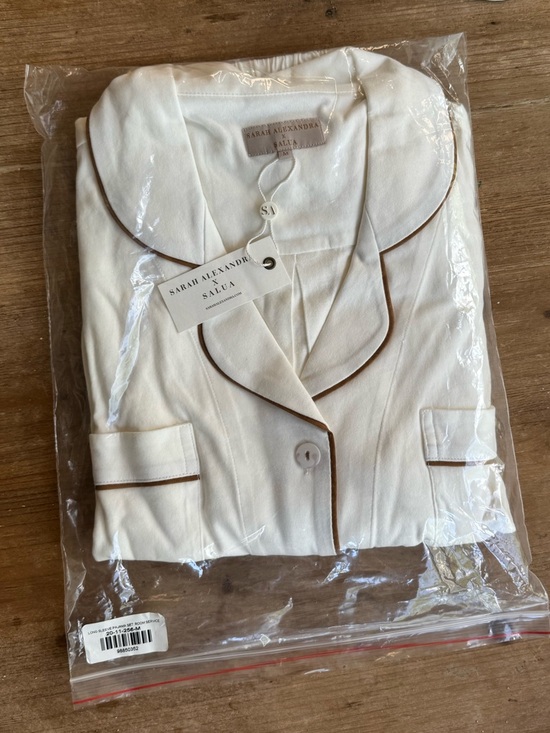 Sarah Alexandra Other - Brand new in package Sarah Alexandra x Salua Long Sleeved Pajama Set- Size M